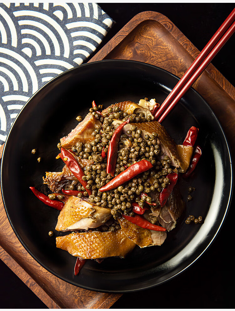 椒麻鸡重庆手撕麻椒鸡五香麻辣卤鸡整只老鸡烧鸡即食熟食特产特色美食