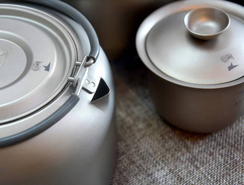 keith铠斯纯钛烧水壶户外c茶壶露营便携式钛合金开水壶野炊野餐 钛