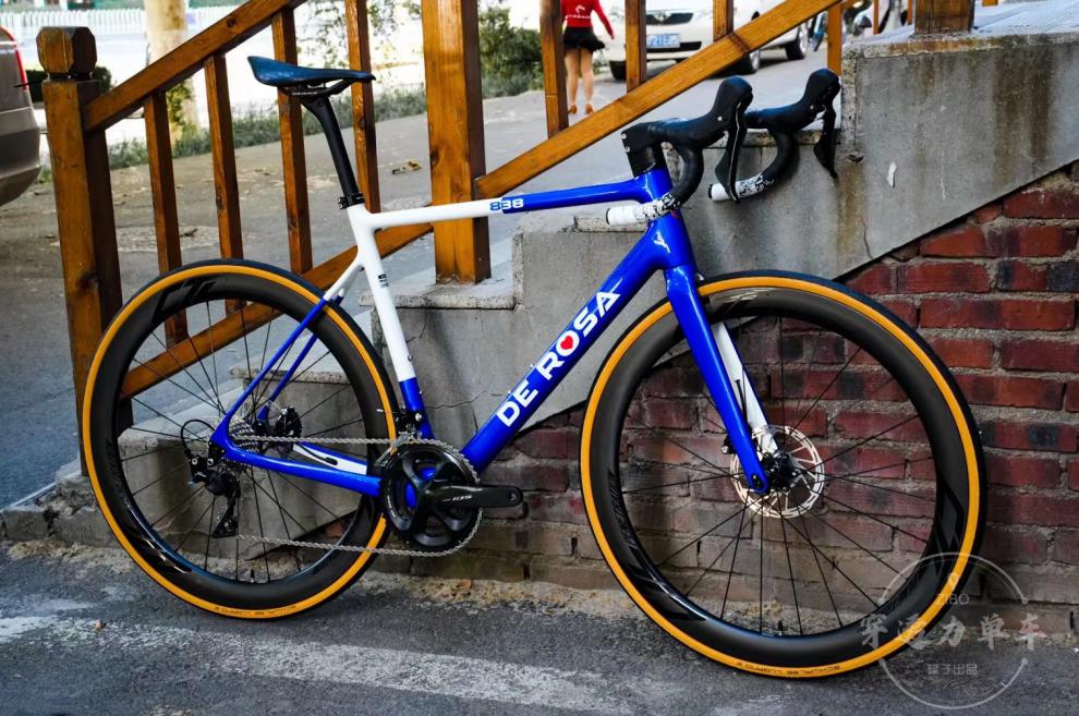 德罗莎公路车意大利derosa 碳纤维 全内走线综合耐力舒适车型 ut油碟