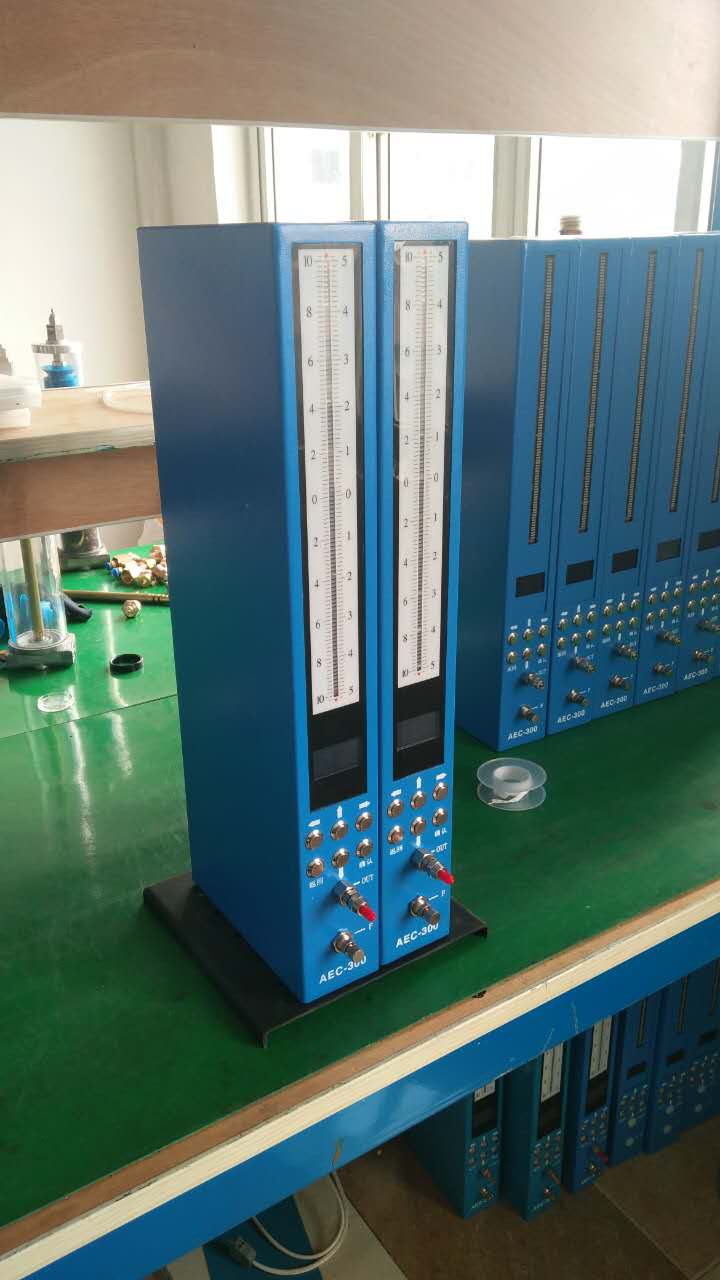 气电量仪的测量范围_如何测量5号电池剩余电量_怎么用万能表测量电量