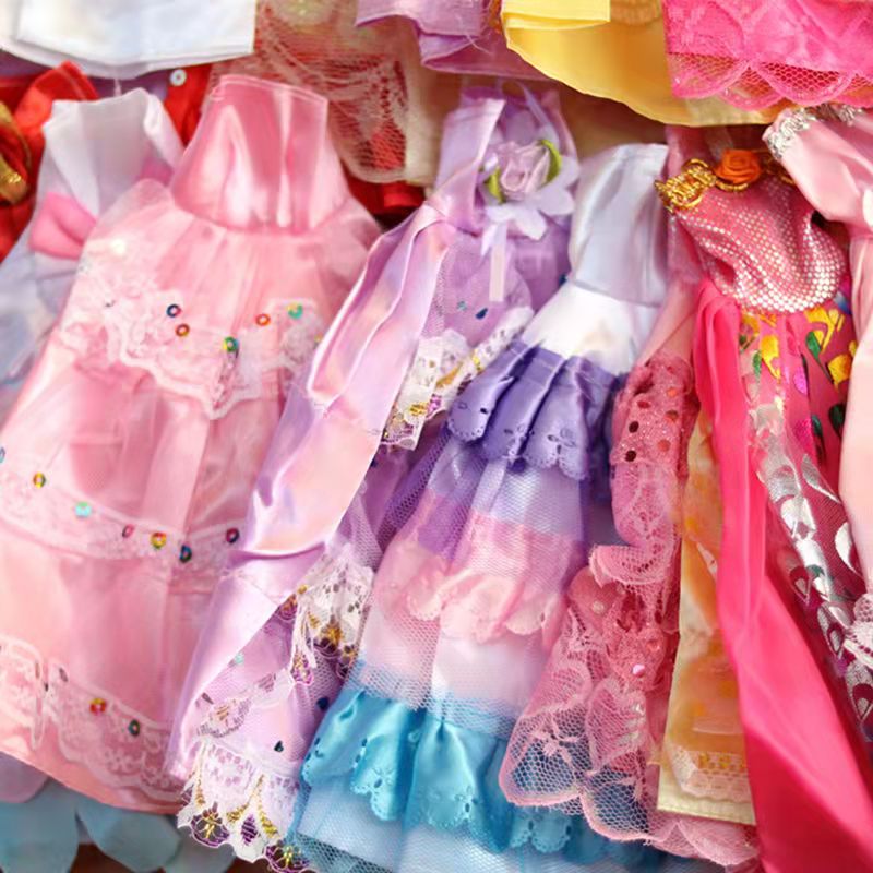 不舍天真换装30厘米瘦换装娃娃衣服鞋子通用随机大裙小短裙10件一包