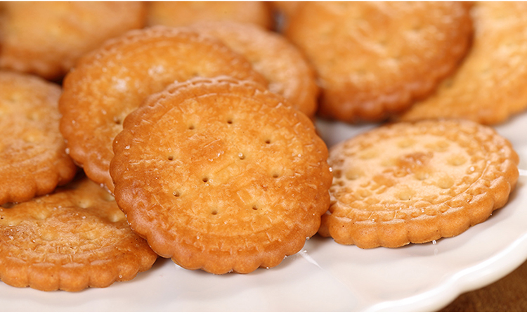 日本进口町田零食咸味饼干名古屋南乳日式小圆饼营养薄脆 日式小圆饼