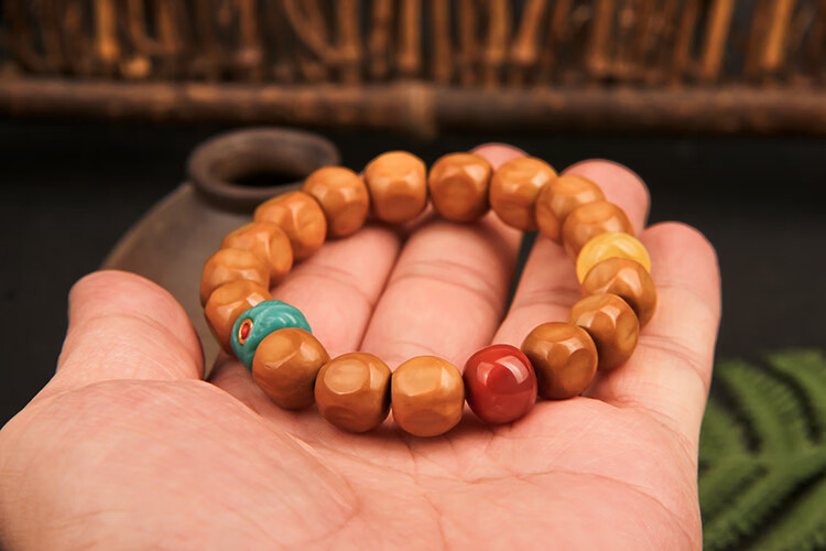 秋痕 天然六方猴头手串手工雕刻美国拉丝核桃老型瓜珠八棱男女手链单