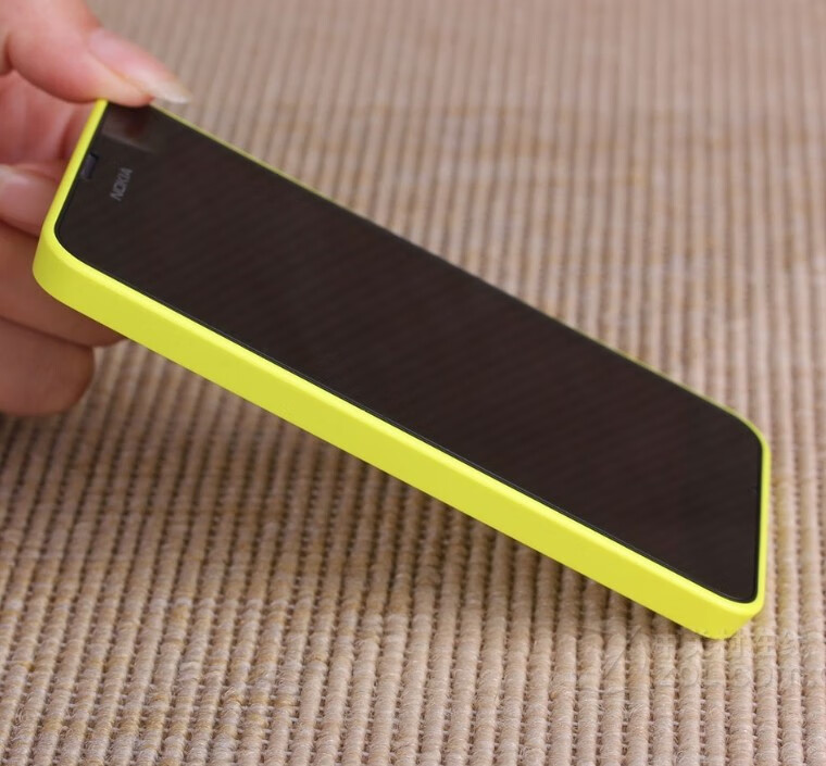 诺基亚635 lumia 638 wp8.