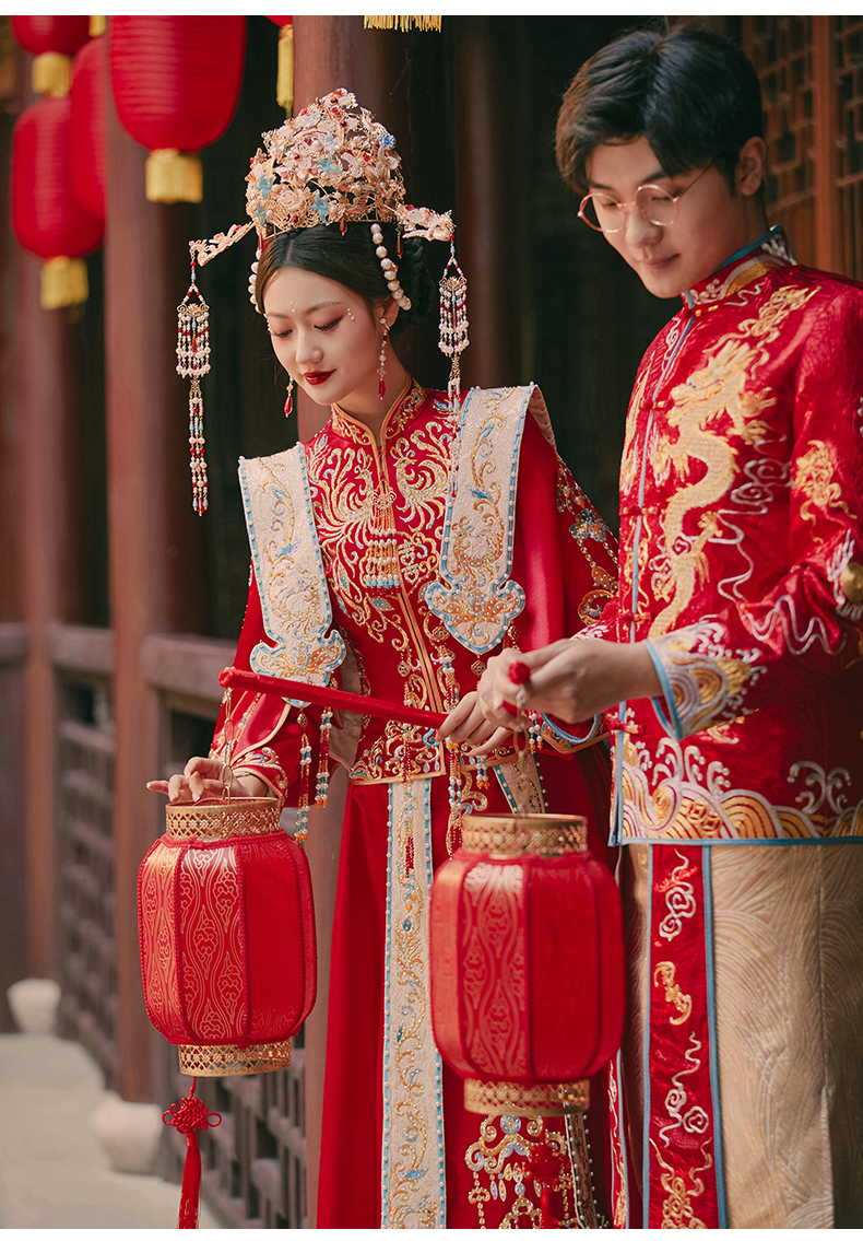 男女结婚情侣款中式婚服秀禾服男女套装夏季凤冠霞帔汉服新娘古装婚服