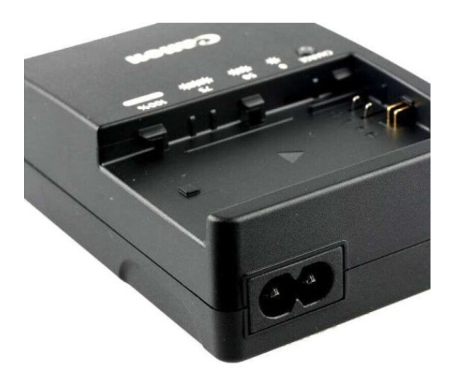 佳能eos6d6d27d5d25ds70d7d2单反相机电池充电器红色