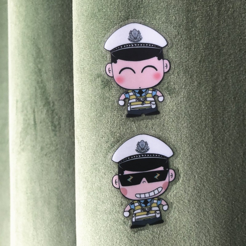 可爱警察公仔贴纸叱咤小警创意卡通透明装饰手机小贴画警察贴纸 叱咤