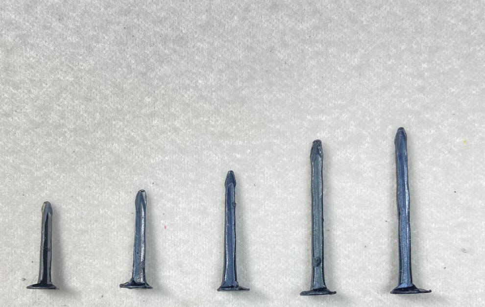 鞋钉皮鞋钉方钉修鞋钉沙发小铁钉 皮钉尖钉黑色铁钉大头钉 13~25mm