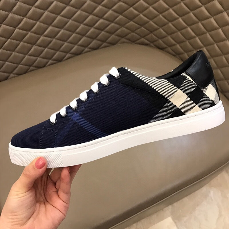 欧洲站巴宝莉经典男鞋低帮春季格子户外休闲帆布鞋奢侈品黑色38