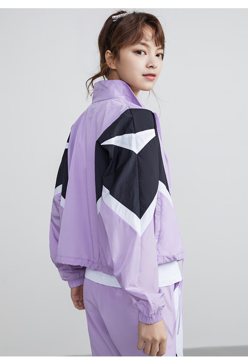 商场同款安踏运动外套女生2022春季新款梭织潮流连帽外套短款上衣休闲