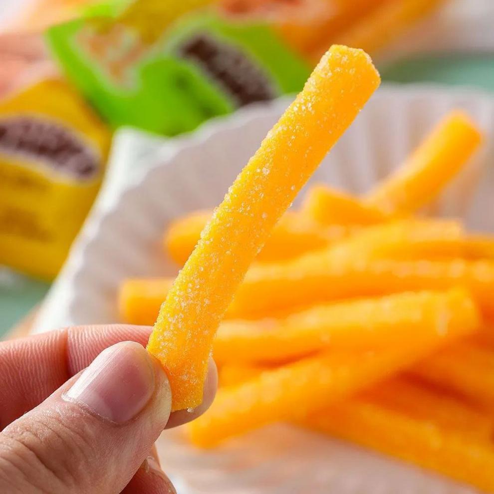 卖萌大叔芒果条泰山泰芒芒果味qq糖水果软条软糖喜糖果糕儿童零食l