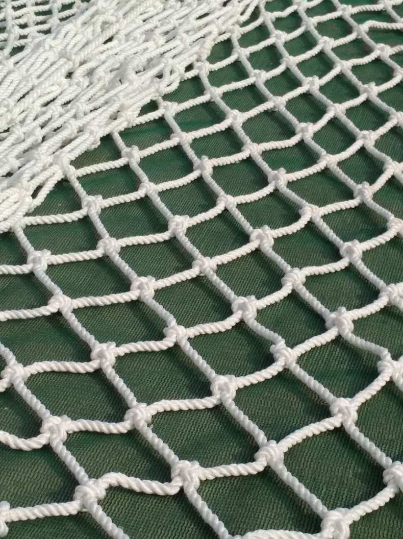 蜂后黑色尼龙网绳吊顶网装饰网挂衣网安全防护网绳网防坠网攀爬围网格