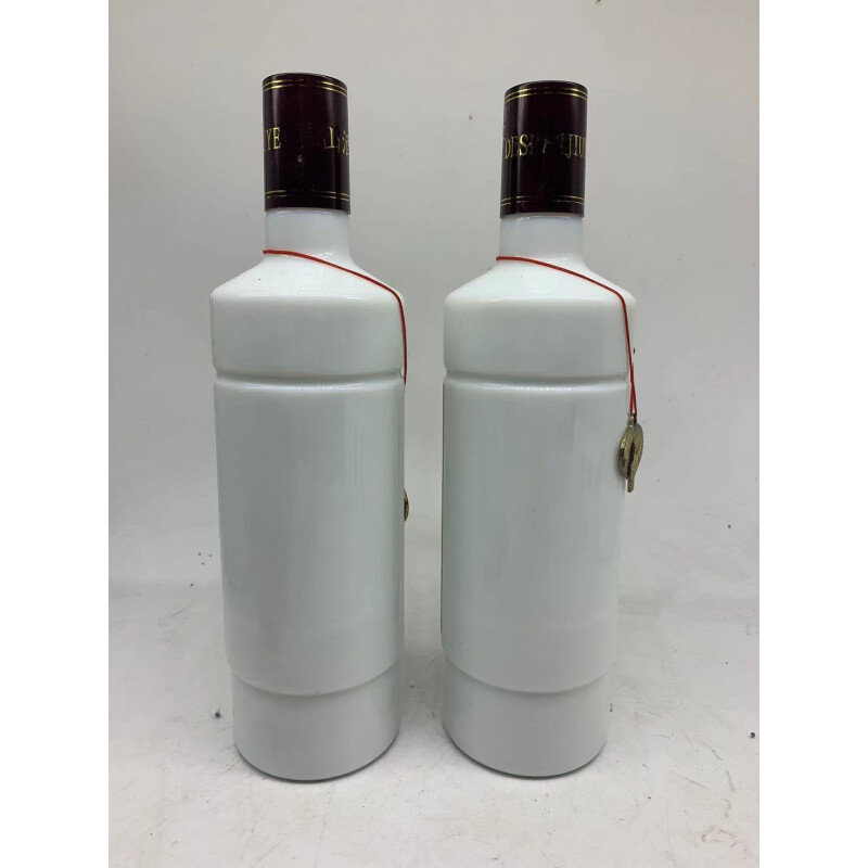 德山大曲500ml52度浓香型201617年老酒经典白瓷瓶年货