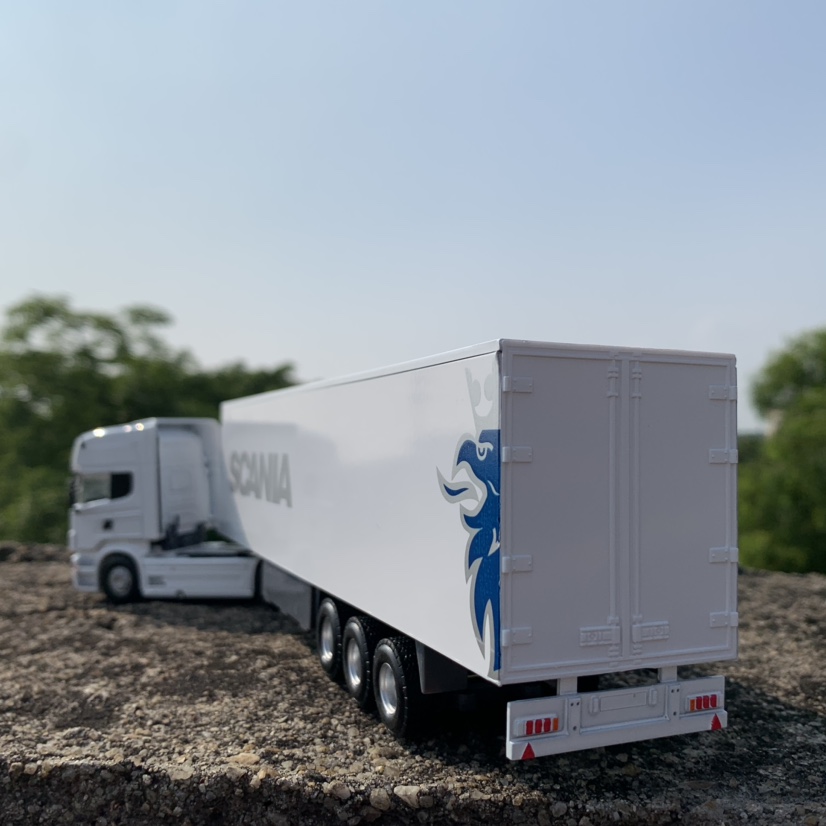 150斯堪尼亚重型半挂车合金货车模型摆件定制