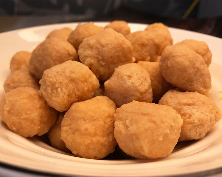 正大雪莲胡萝卜调理鸡肉丸烧烤串火锅食材冒菜小丸子鸡丸速冻食品2