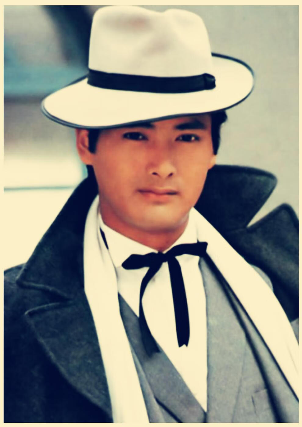 经典70后80后电影歌星怀旧复古纸海报装饰画宿舍招贴画芯明黄色明黄色