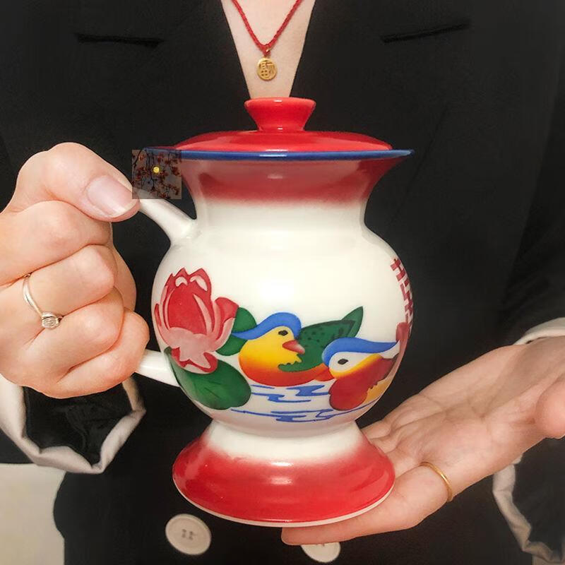 夜壶水杯痰盂马克杯夜壶水杯搞怪茶杯尿壶搪瓷杯带盖勺家用生日结婚