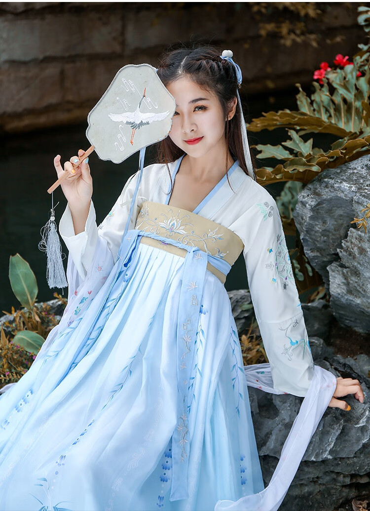 高端轻奢春樱汉服女中国风学生樱花超仙齐腰古装仙气飘逸古风明制齐胸