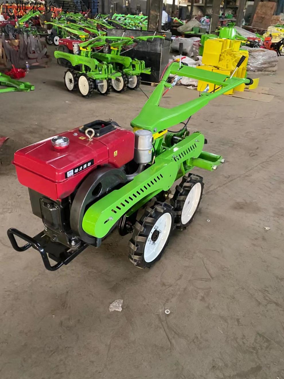 犁蒜锄蒜机挖蒜机汽油机链轨式小型农用刨蒜机 大蒜收获机 开沟【图片