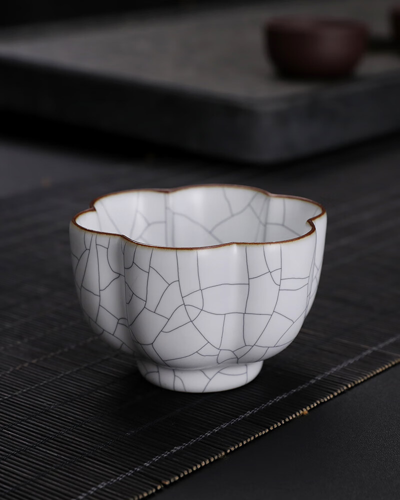 2022新款泉德堂手工汝窑铁胎花瓣主人杯功夫茶具泡茶单杯客厅中式品茗