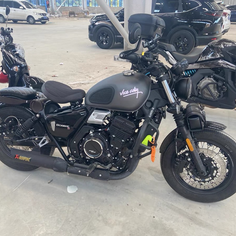 适用长江bobber400改装件保护杠保险杠长江650长江700防摔杠 长江400