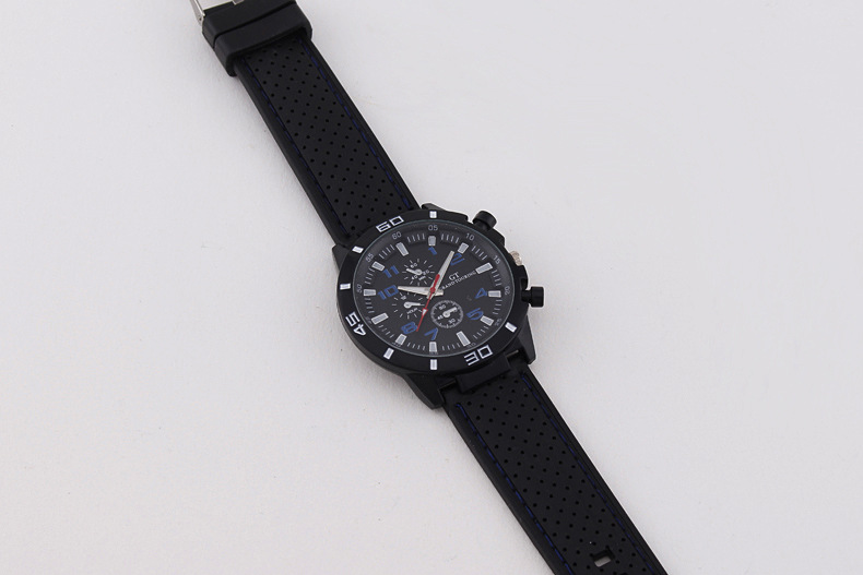 mreurio品牌出口运动三眼硅胶表带男士简约时尚手表男款男表石英腕表