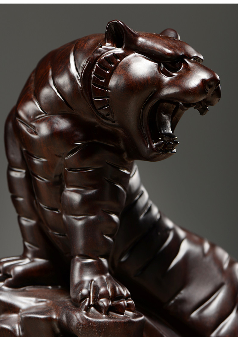 友漾 木雕上山老虎摆件三合十二生肖木虎家居客厅办公室装饰工艺品