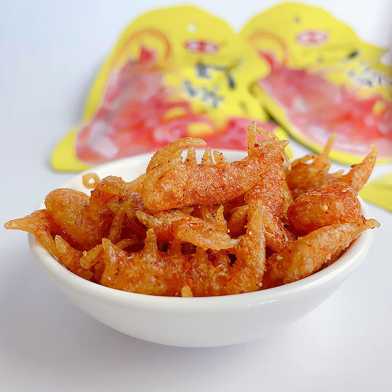 京选零食虾球素辣条虾鱼蛋辣条丸子恐龙蛋儿时麻辣条8090怀旧零食网红