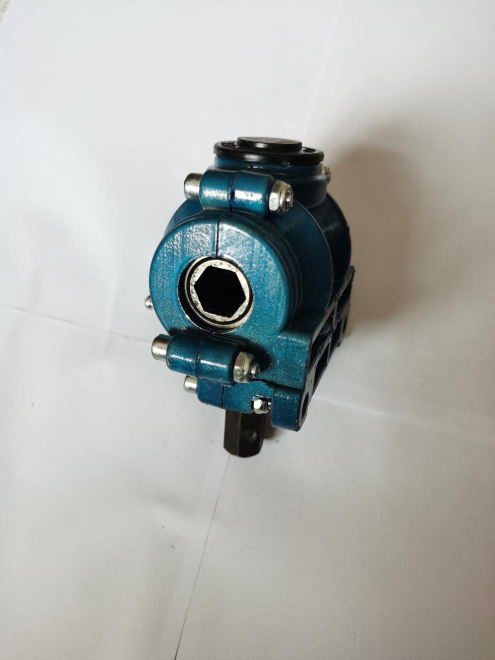 农机配件玉米小麦高粱大豆播种机肥箱传动轴六方轴16方17方轴套