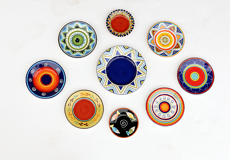 个性彩绘陶瓷盘子挂盘装饰盘墙饰摆件欧美式客厅餐厅创意背景墙装饰品