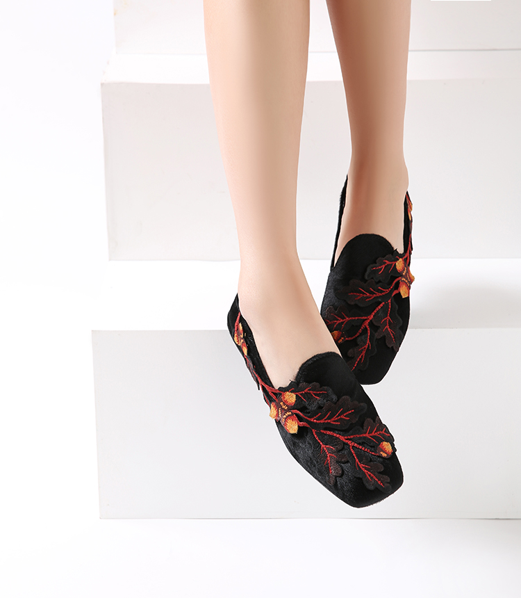 布吉苏bujisu意大利设计师展示胎牛毛枝蔓萦绕低跟时髦女盖鞋 姜黄色