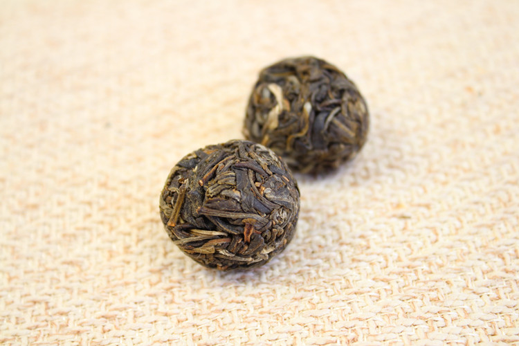 云南古树普洱茶小龙珠生茶冰岛古树普洱茶小沱茶龙珠茶茶叶500g