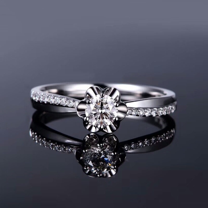 谛珂珠宝【爱之约】白18k金钻戒 gia50分显钻六爪爪镶钻石戒指 结婚