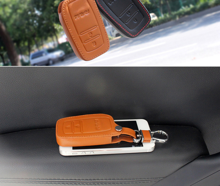 Huashi Keychain Car Keychain Internet Celebrity Cute Safe Journey Sandalwood Little Deer Keychain [Green Sandalwood] 22
