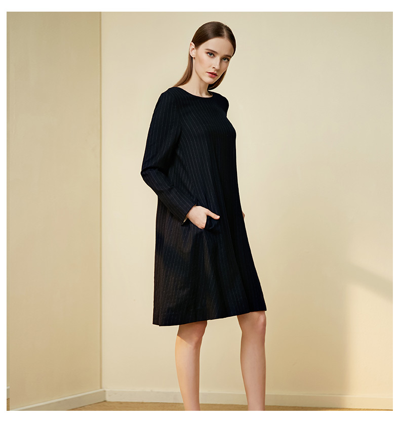 商场同款欧柏兰奴女装专柜新品长袖竖条纹宽松连衣裙oqql1292 b26藏