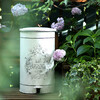 Sendeyuan retro trash can garden iron relief pedal trash can ornaments villa outdoor trash can Senlv 272745cm