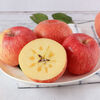 Dongdong Farm exclusively supplies authentic Xinjiang Aksu apples, seasonal fresh rock candy heart apples, Fuji apples, 9 catties in box, single fruit 65-70mm