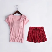 Charmoder women's short-sleeved shorts with bra pads and cups can be worn outside loose pajamas home clothes two-piece suits fragrant powder short-sleeved + wine red shorts M80-95 catties