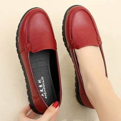 クレーンブランドマザーシューズソフトソール快適シングルシューズ中高年婦人靴おばあちゃん 滑り止めフラットレザー中年高齢者革靴レディース春夏新スタイルa1赤38