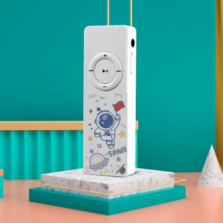 Yingdai ammonia portable hanging neck MP3 can be played outside the student version of the Walkman small MP4 music player cartoon girl spaceman 8 GB [support outside play] no accessories