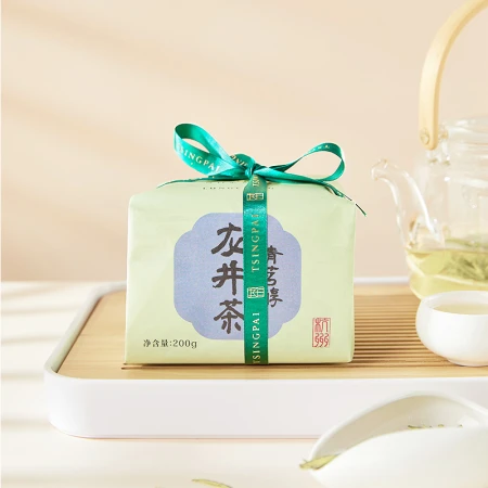 Lu Zhenghao tea 2023 new tea pre-sale green tea first-class Qiantang Longjing tea spring tea traditional paper bag 200g