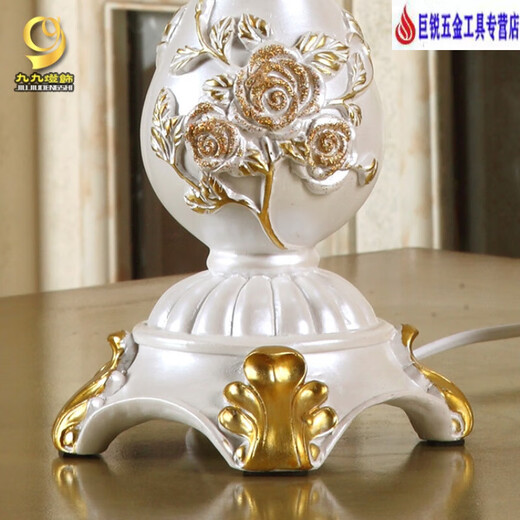 
XMSJ bedroom desk lamp bedside lamp European style pastoral retro classic American white living room study best friend wedding celebration 9928A Clivia golden lampshade button switch