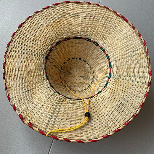 途尊（kingtrip） 手工竹编越南帽舞蹈表演道具收藏装饰斗笠帽男士户外大檐遮阳帽 （绿）红边随机发一【防风绳】 直径42CM 左右