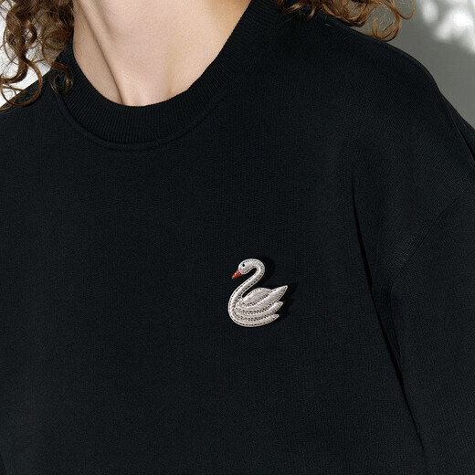 QUAMER exquisite high-end swan brooch for women Indian silk hand-embroidered clothes pin accessories chest swan brooch