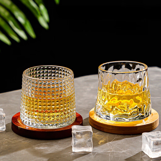 Creative rotating glass wine glass ins tumbler foreign wine glass ice ball whiskey glass vertical pattern whiskey tumbler 180ml 1 piece