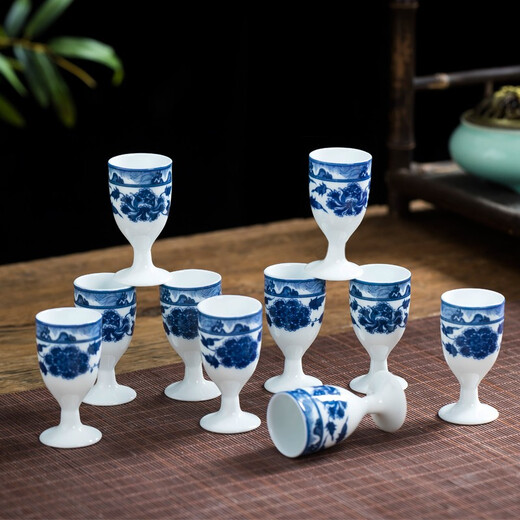 Tao Qinquan white wine cup, ceramic goblet, wine set, small wine cup, Jingdezhen blue and white porcelain, Fortune Lotus 10 wine glasses