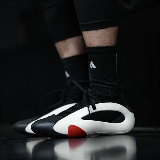 Adidas Harden Vol. 8 Harden 8 Black and White Red Red Orange usistant Ussist non glip Breasping Sports Basketball Chaussures de basket-ball IE2694 Black Orange 39 (240 mm)