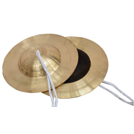 La poésie pastorale sonne des cymbales de cuivre grandes cymbales à tambales de taille de tambales