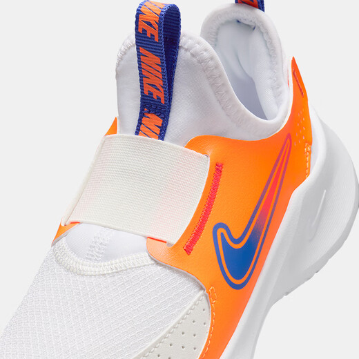 Nike Nike Fácil de usar y quitar zapatos deportivos para niños y niñas Flex Runner 4 Carreteras informales para niños FN1449-101 28 [Longitud de pie sugerida 17 cm]