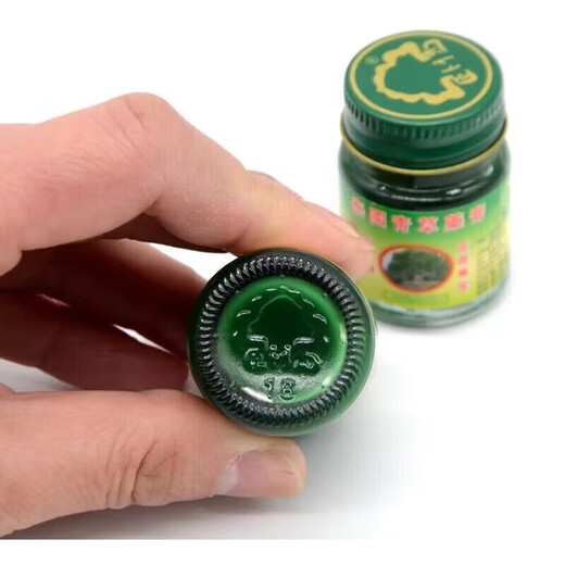 Wofo Thai Wofo brand Jade Buddha Herbal Cream, original imported anti-itch cream for mosquito bites, Thai Wofo brand Jade Buddha Herbal Cream 15g bottle